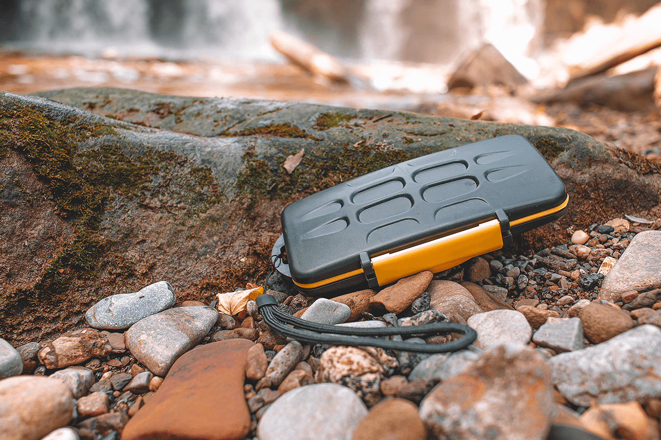 GiGimundo SD Card Holder, Waterproof Anti-Shock Memory Card Case Storage  Protector for 12 Micro SD T…See more GiGimundo SD Card Holder, Waterproof